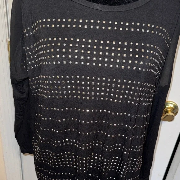 i jeans by Buffalo Black and Gold Studded Blouse - Picture 2 of 13